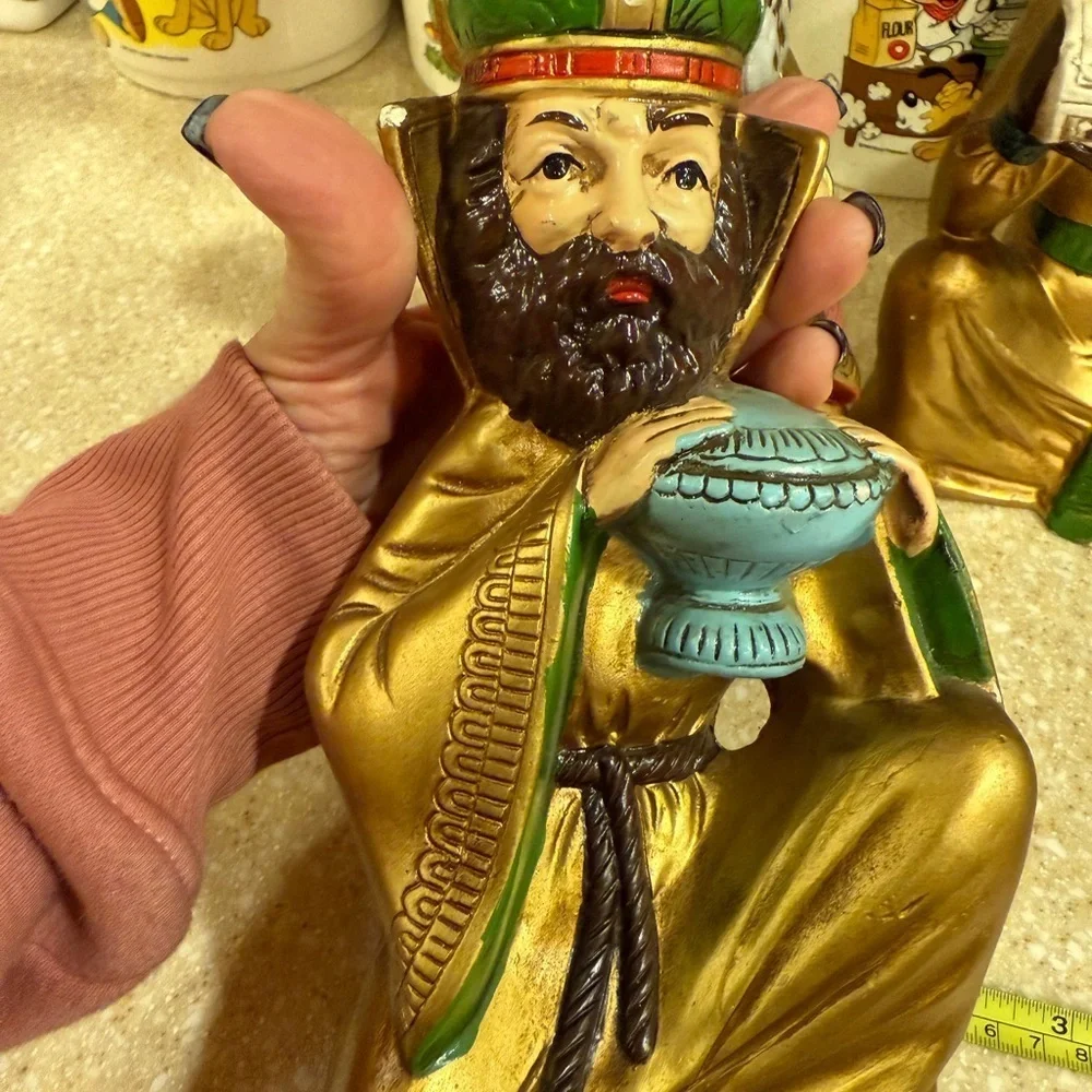 Vintage Ardco Holiday Golden Three Wise Men Christmas Figurines made in Japan